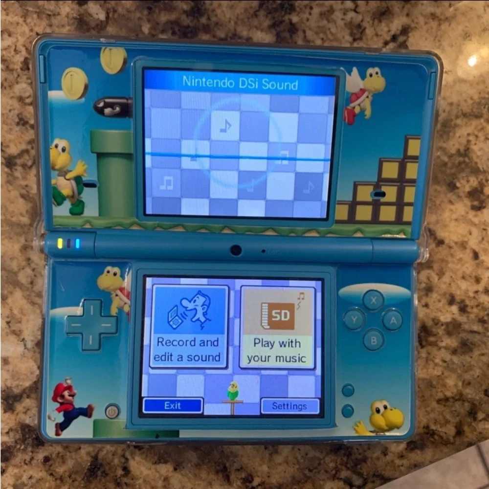 Super Mario Bros DS Console, Stylus Pen, Four (4) Games & Case